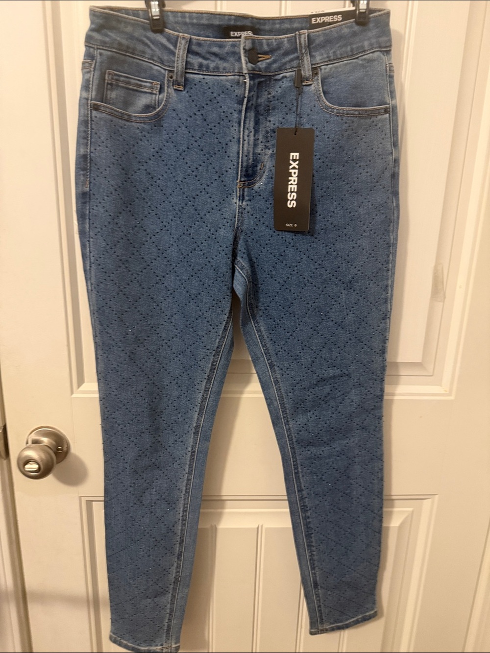 Express Women's mid rise hyper stretch Blue Quilted-Pattern Skinny Jeans